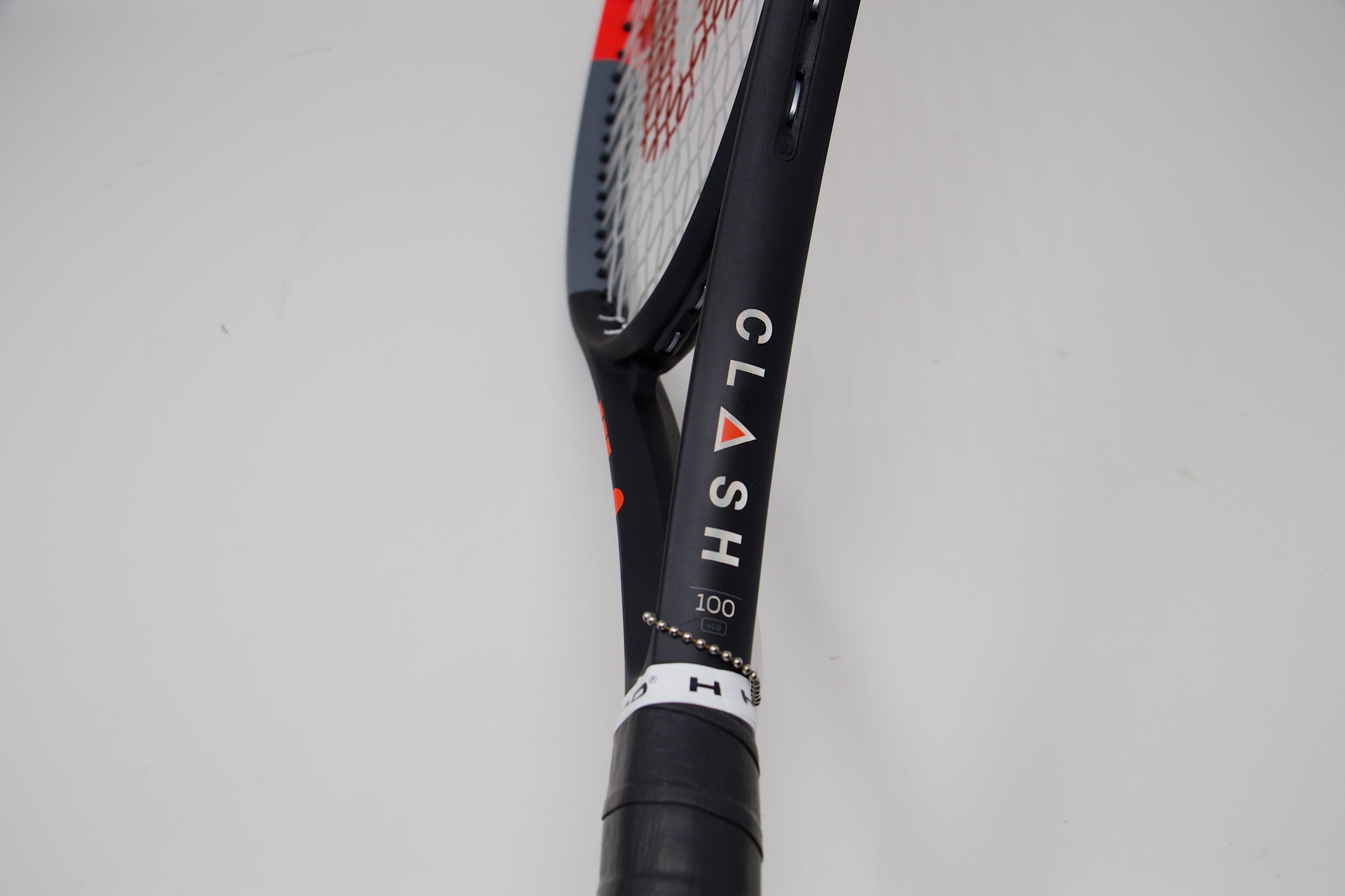 Wilson Clash 100 v1 Refurbished Tennis Racket