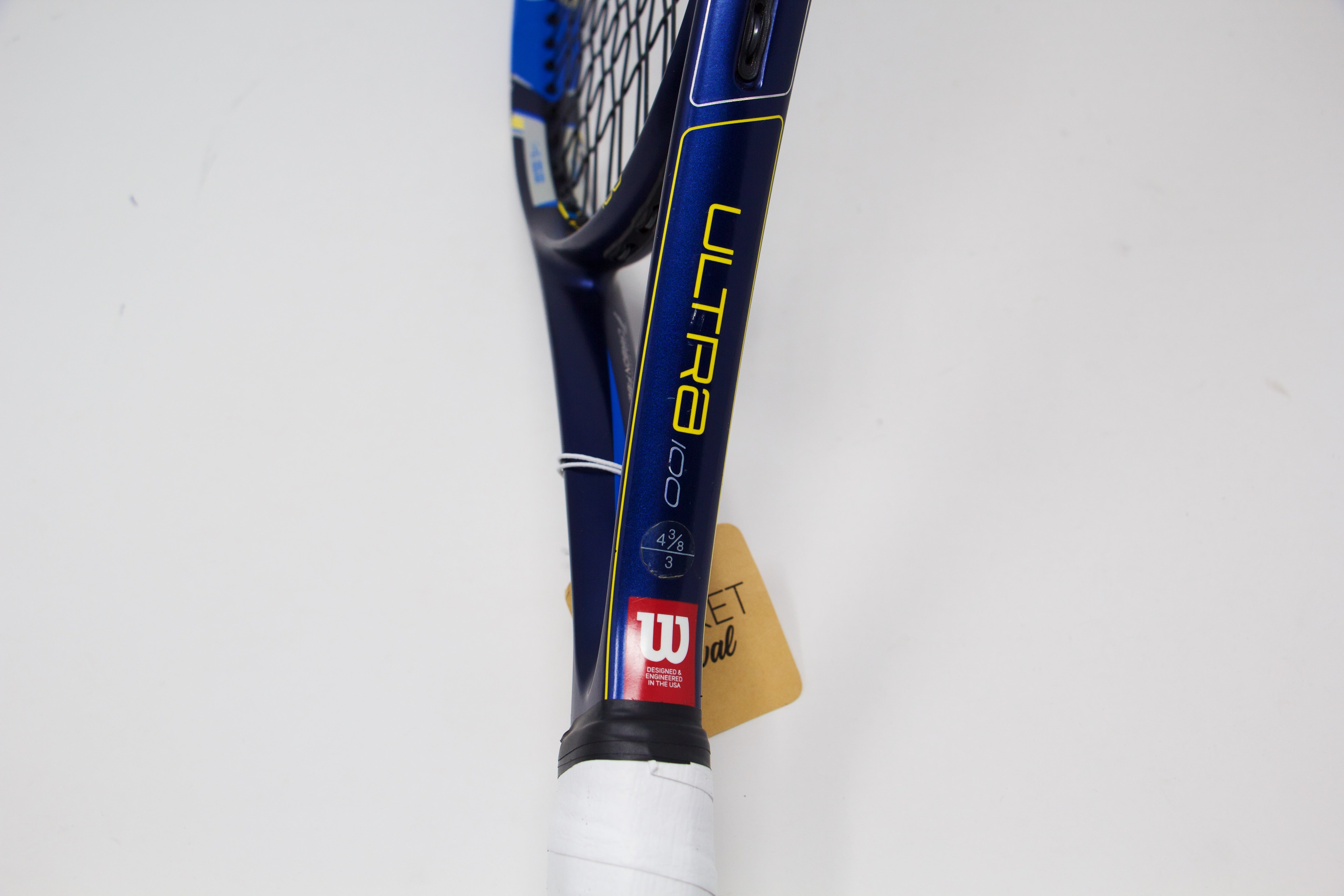 Wilson Ultra 100 (2016) Refurbished Tennis Racket