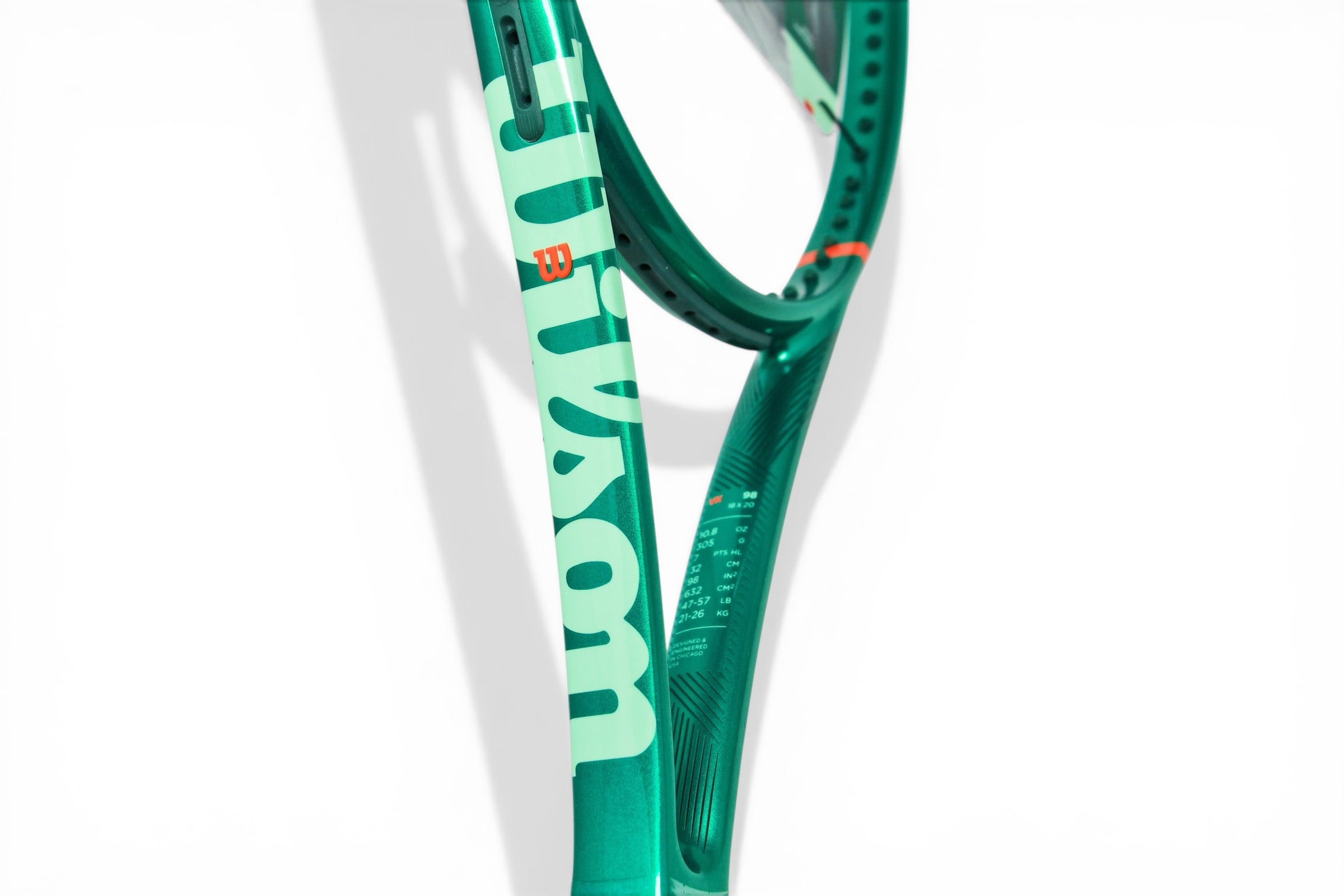 Wilson Blade 98 v10 18x20 (2026) Tennis Racket