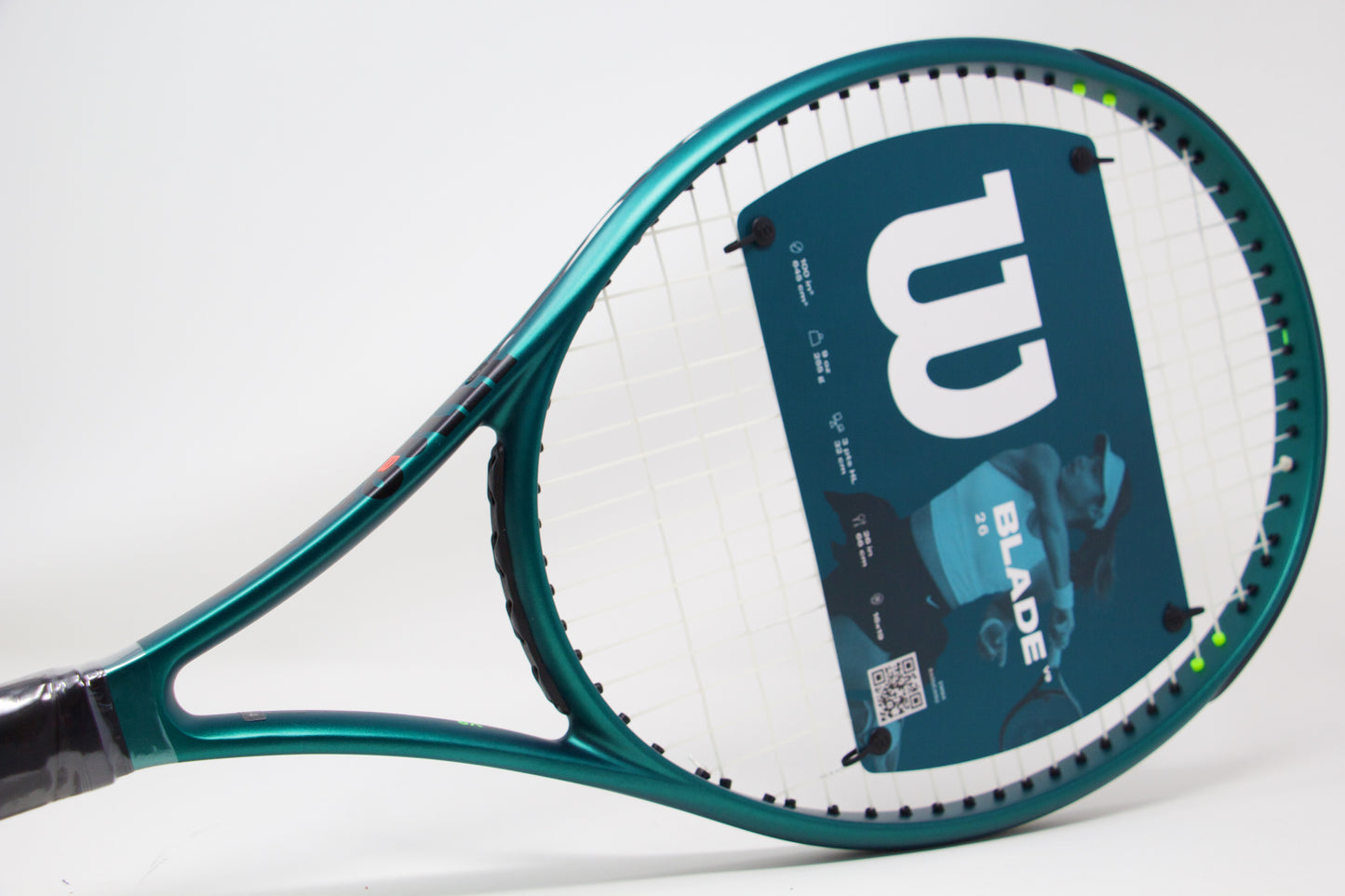 Wilson Blade 26 v9 (2024) Junior Tennis Racket