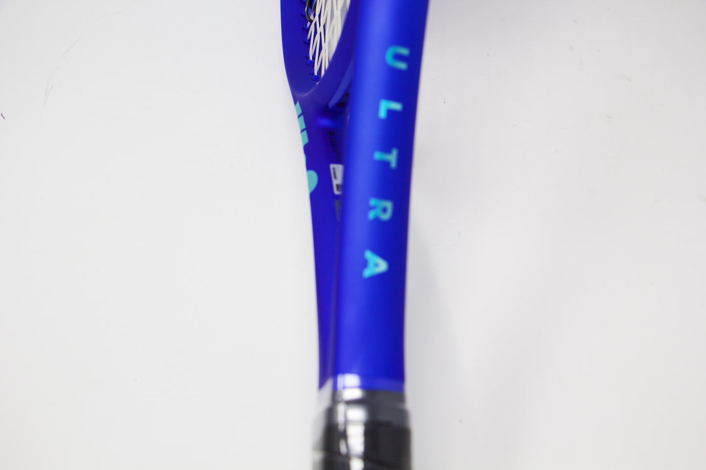 Wilson Ultra 100 v5 Tennis Racket