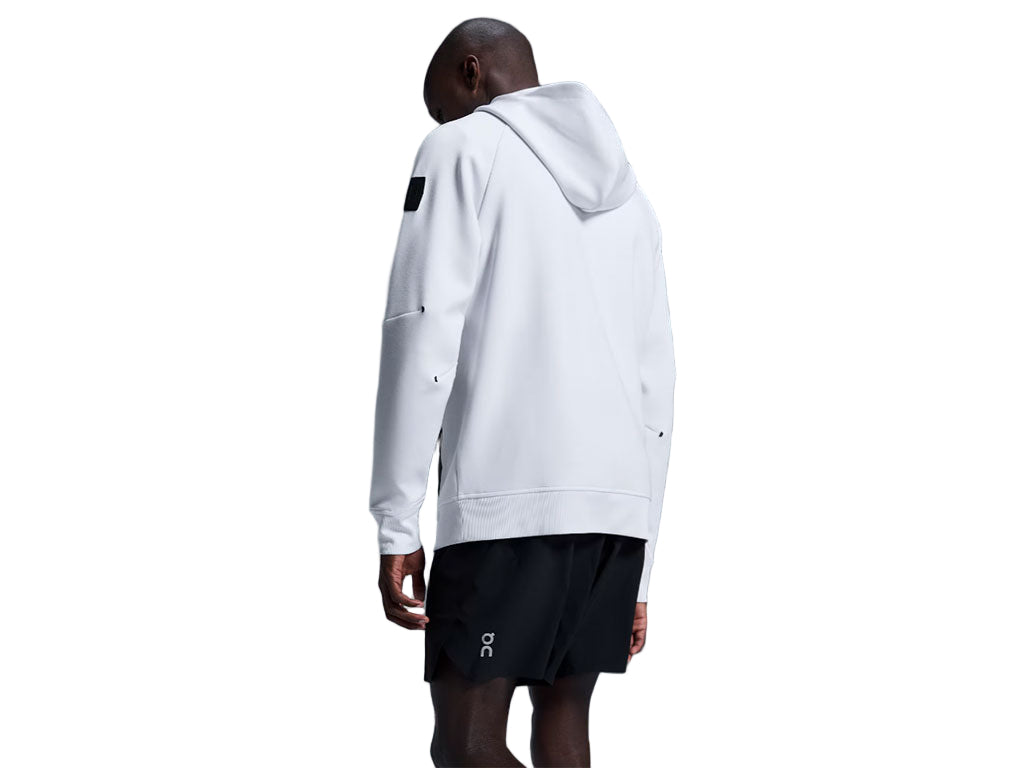 On 7" Core Mens Running Shorts