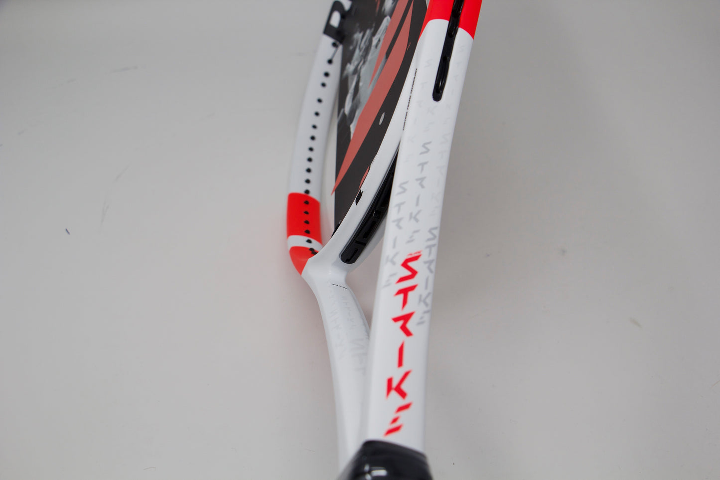 Babolat Pure Strike 98 (2024) 16x19 Tennis Racket
