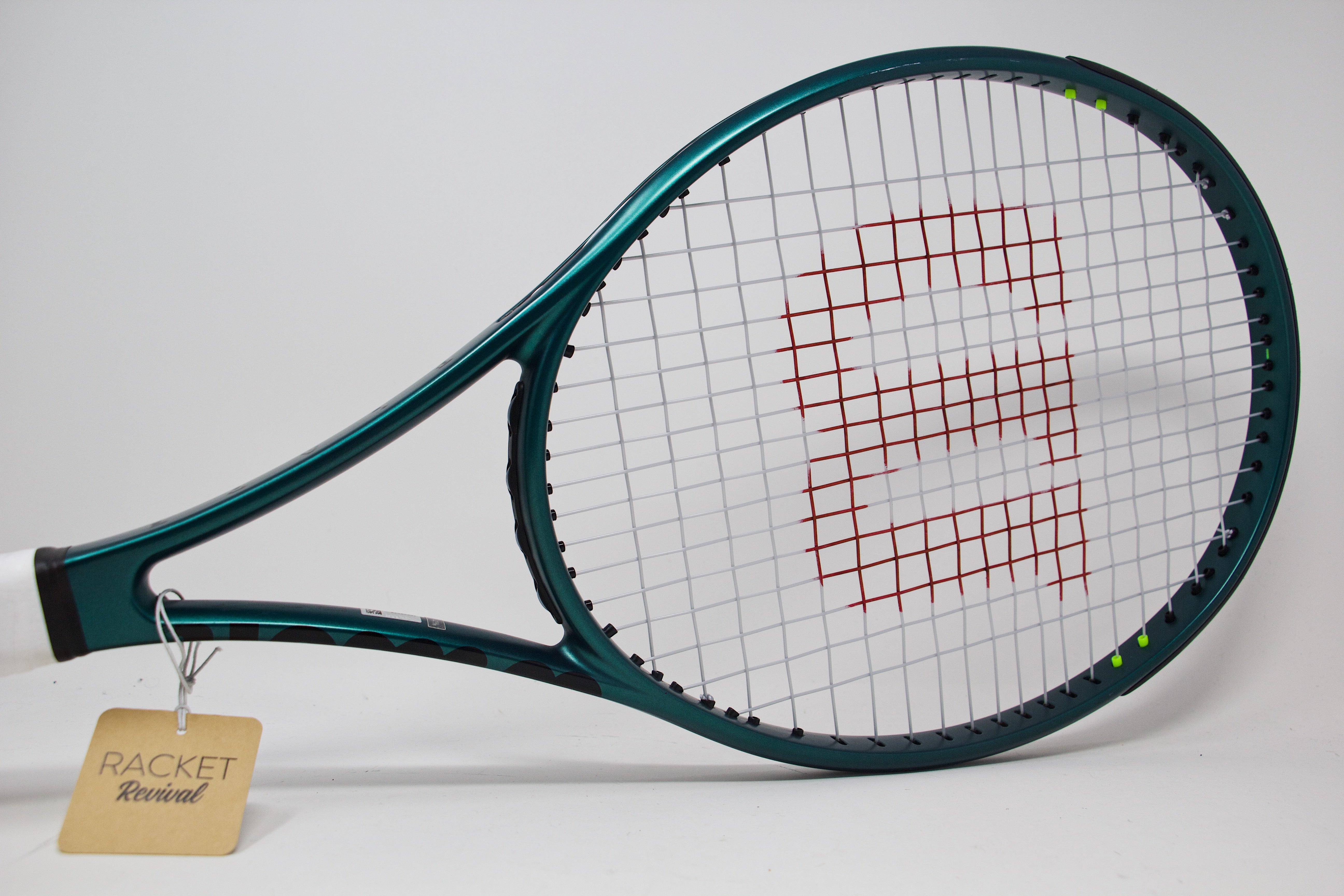 Wilson Blade 104 V9 (2024) Refurbished Tennis Racket