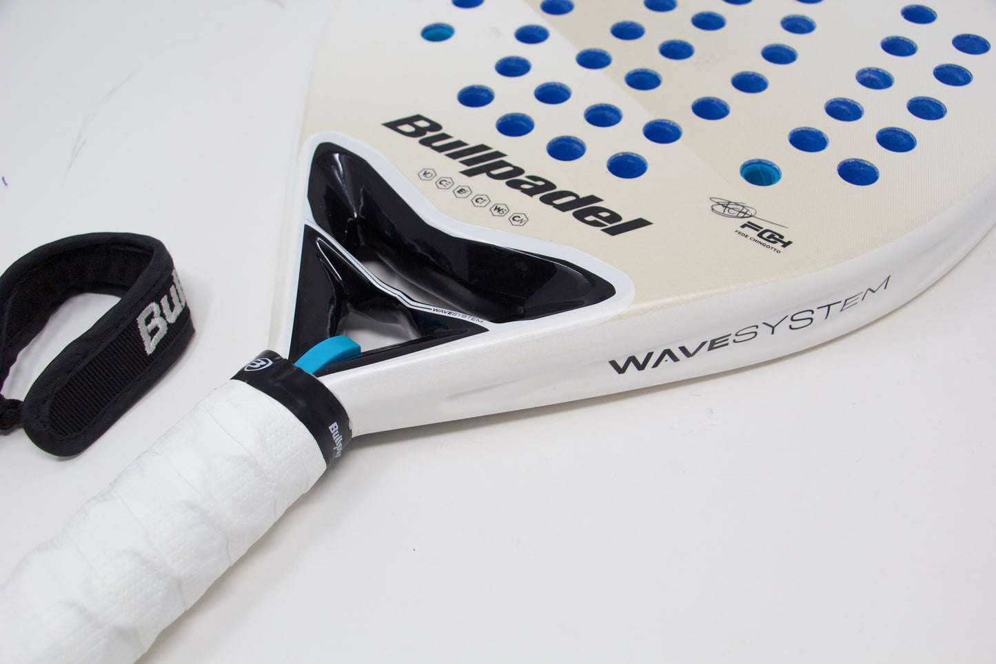 Bullpadel Neuron Cloud (2025) Refurbished Padel Racket