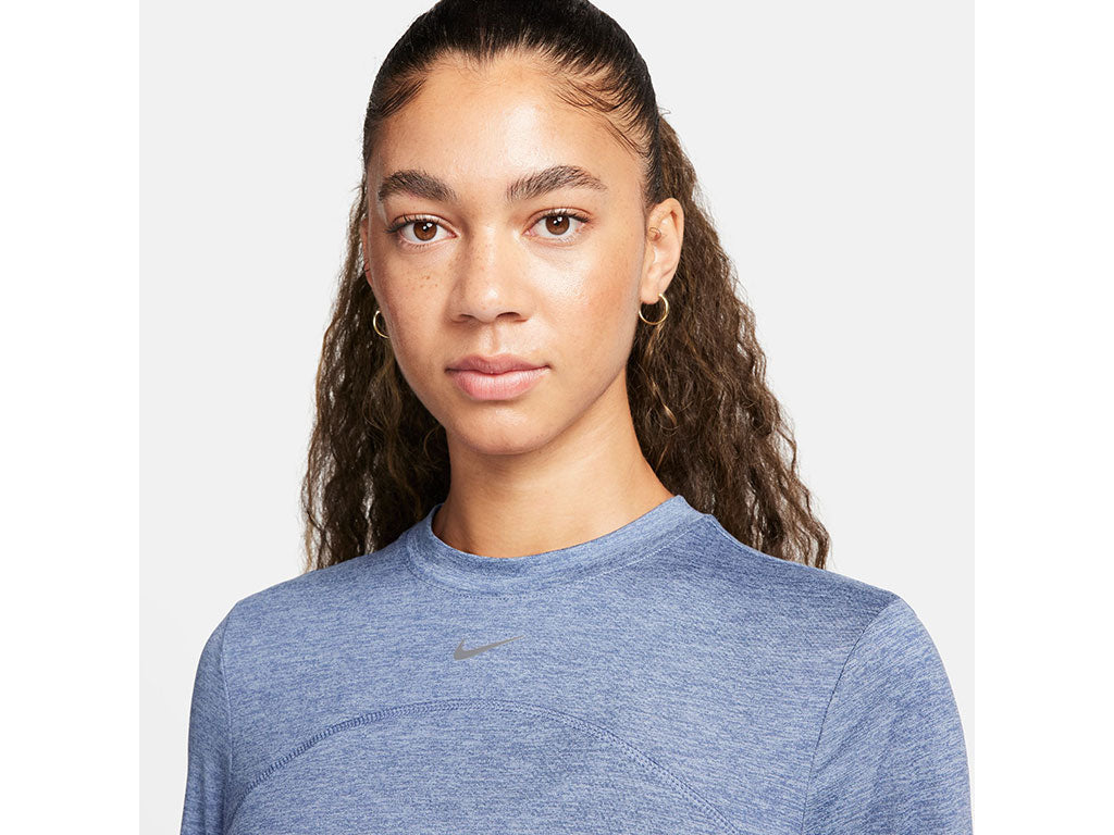 Nike easy outlet run top