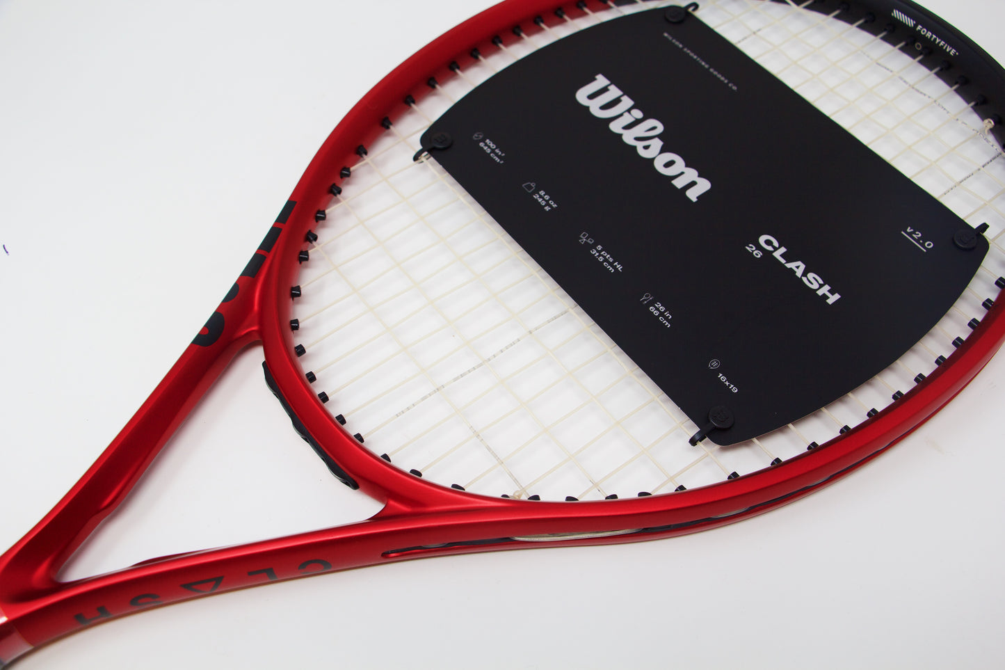 Wilson Clash 25 v2 Junior Tennis Racket