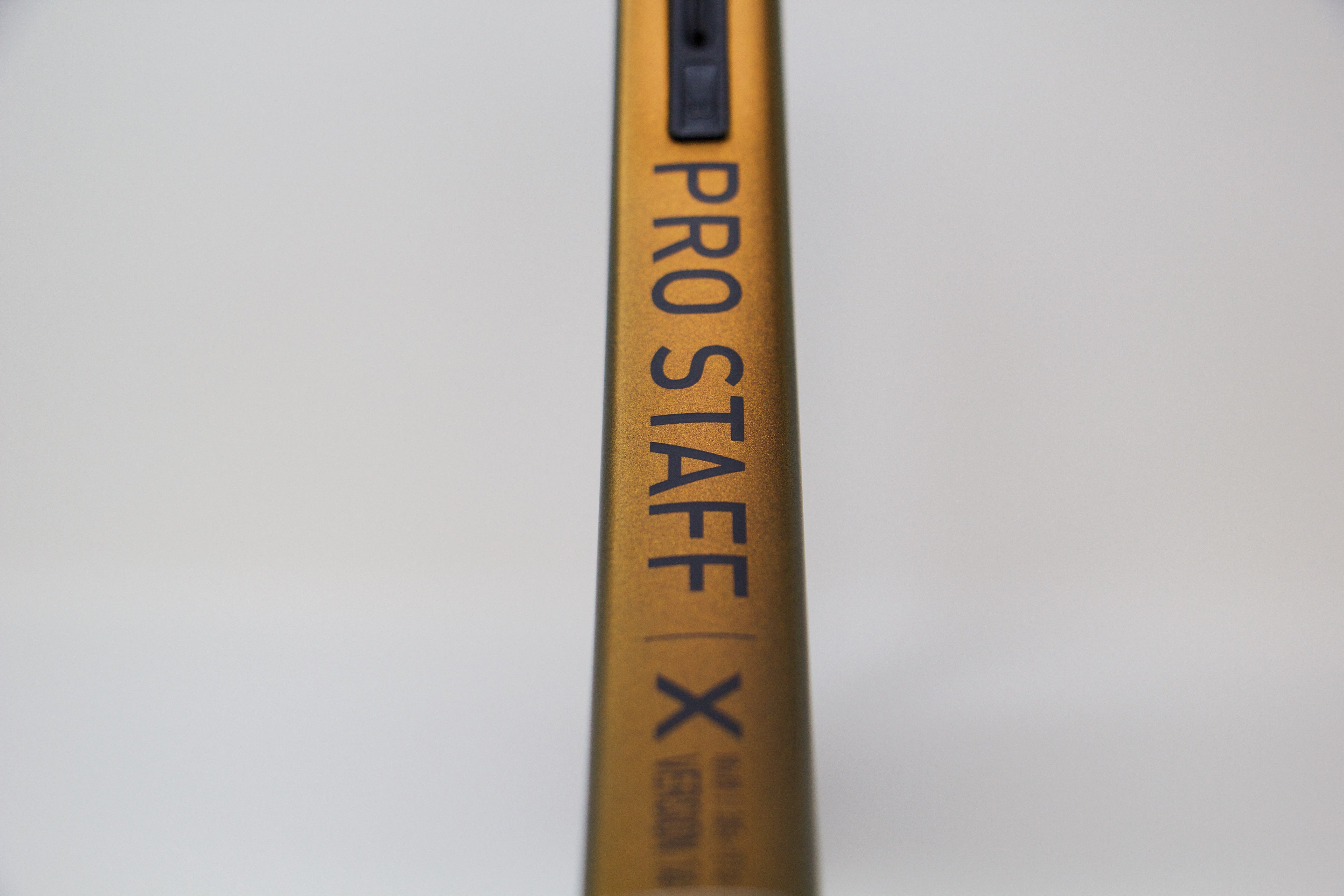 Wilson Pro Staff X v14 Tennis Racket