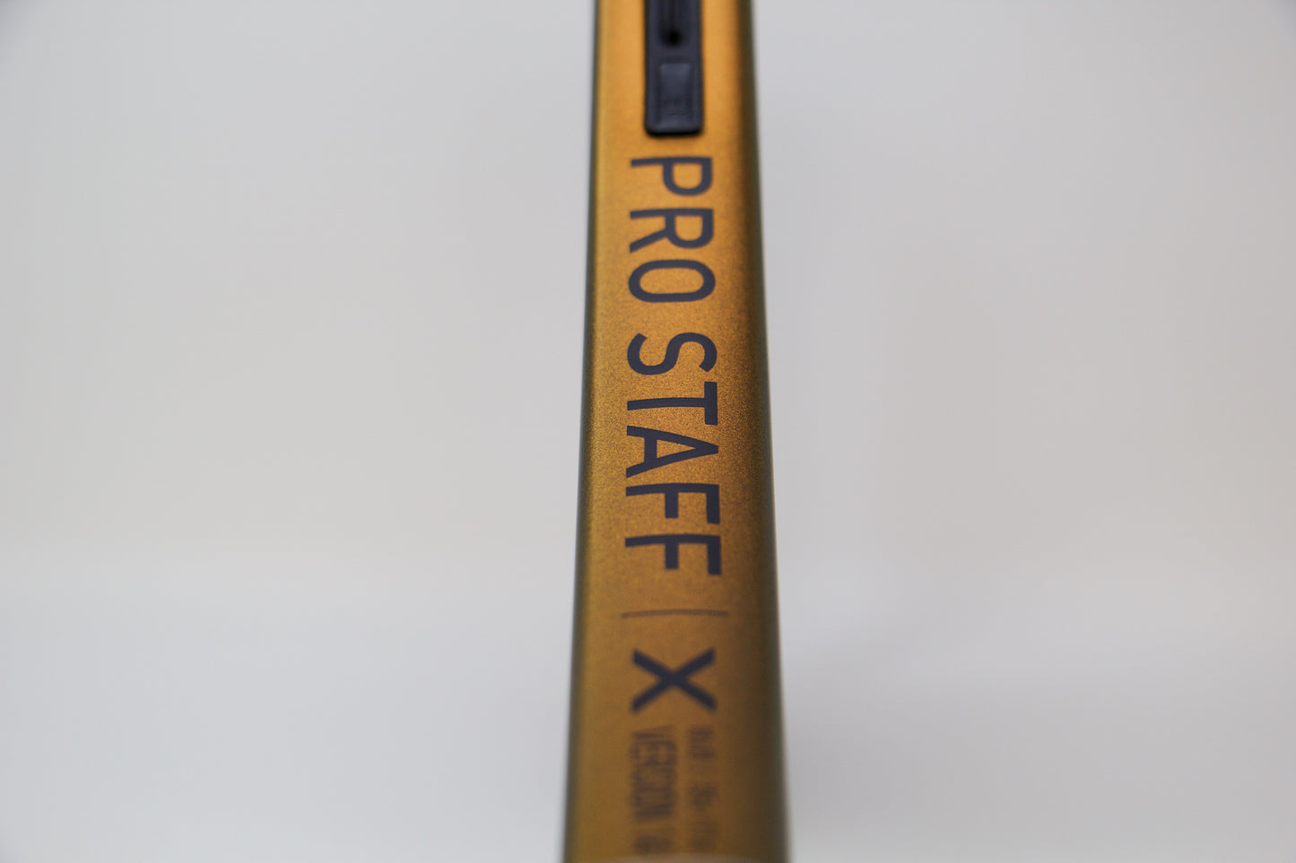 Wilson Pro Staff X v14 Tennis Racket