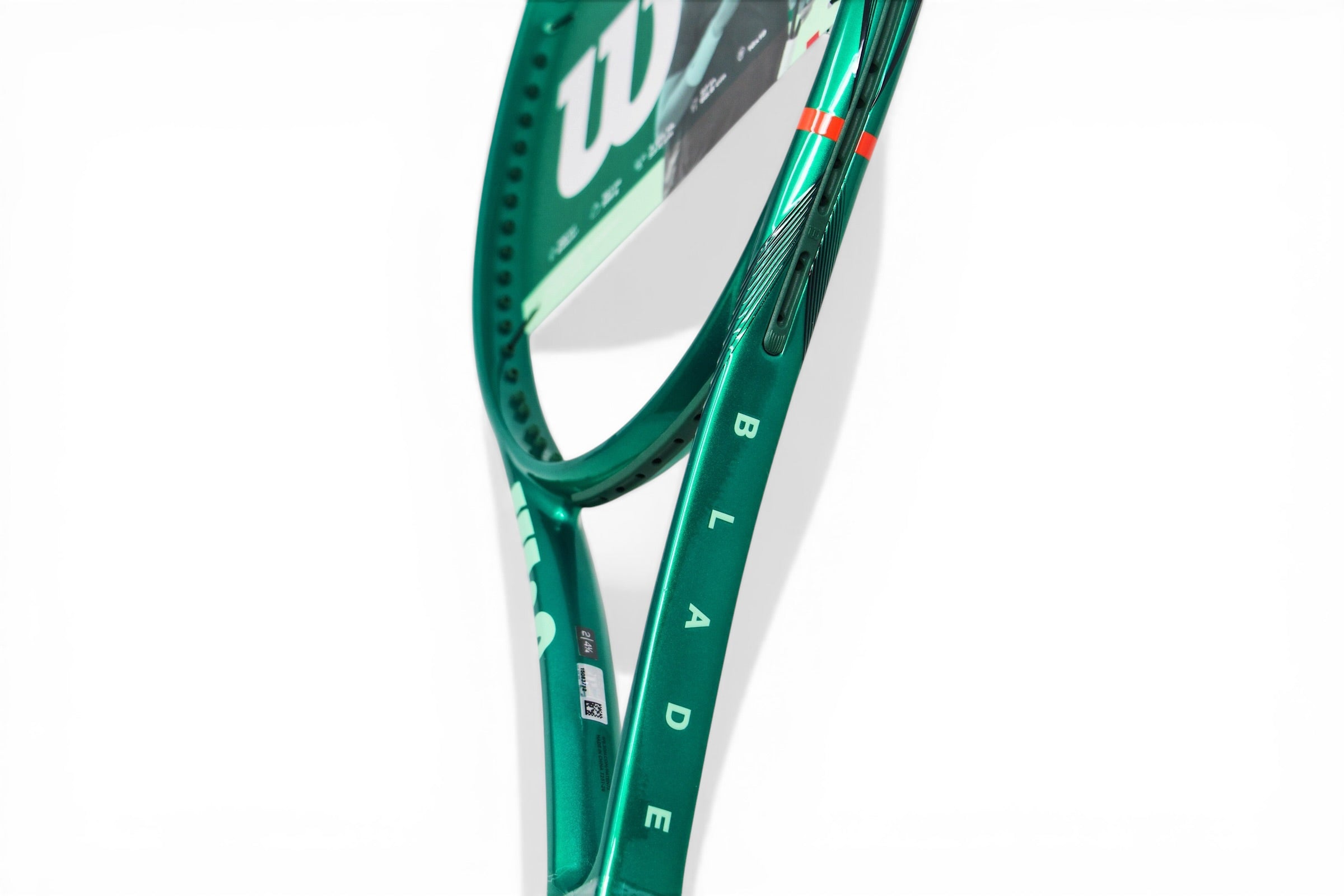 Wilson Blade 100L V10 (2026) Tennis Racket – Nick Rivett Sport