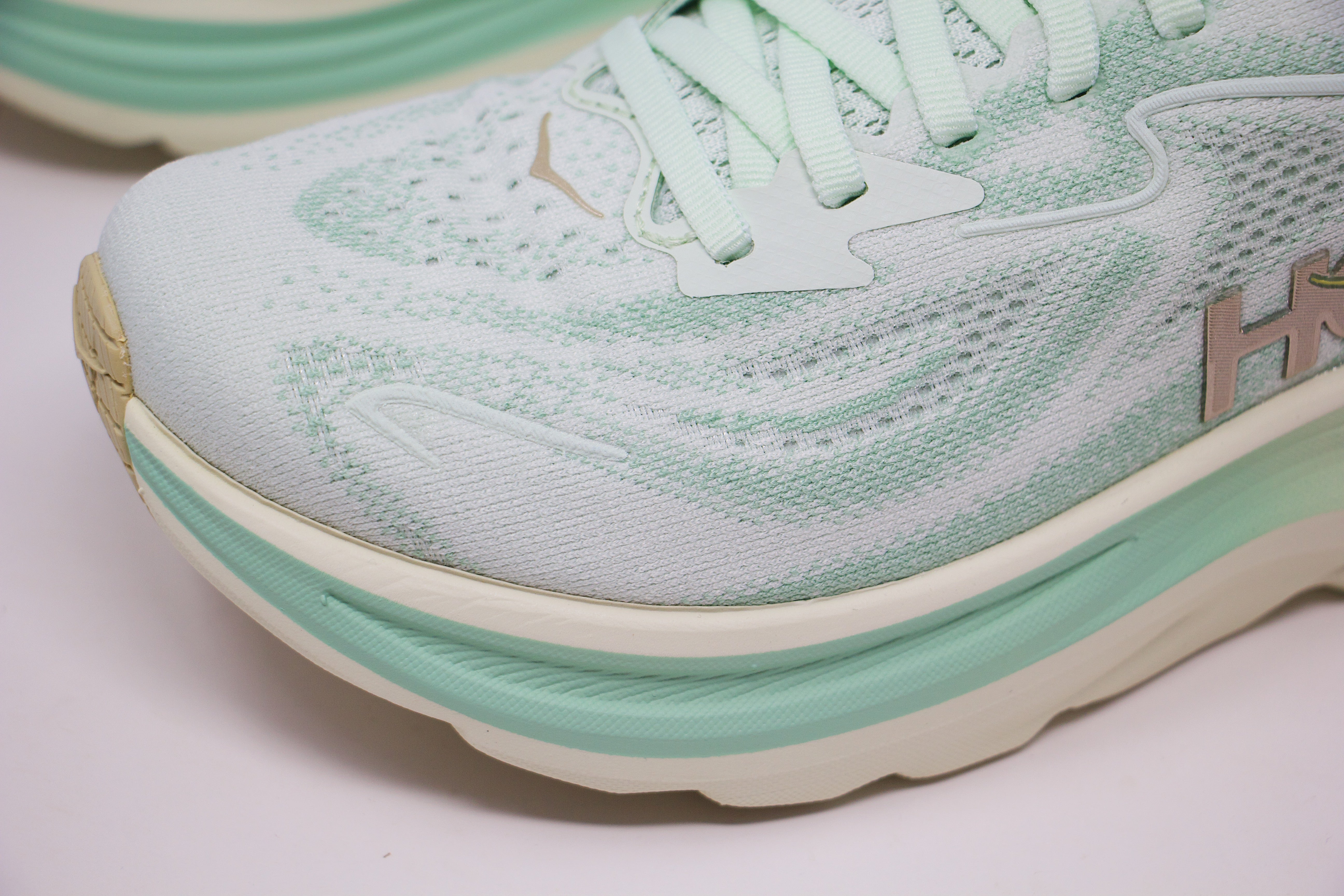 Hoka Clifton 10 Womens Running Shoe