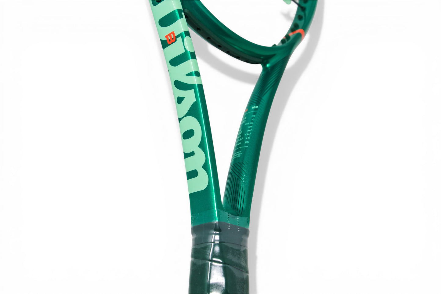 Wilson Blade 100 V10 (2026) Tennis Racket