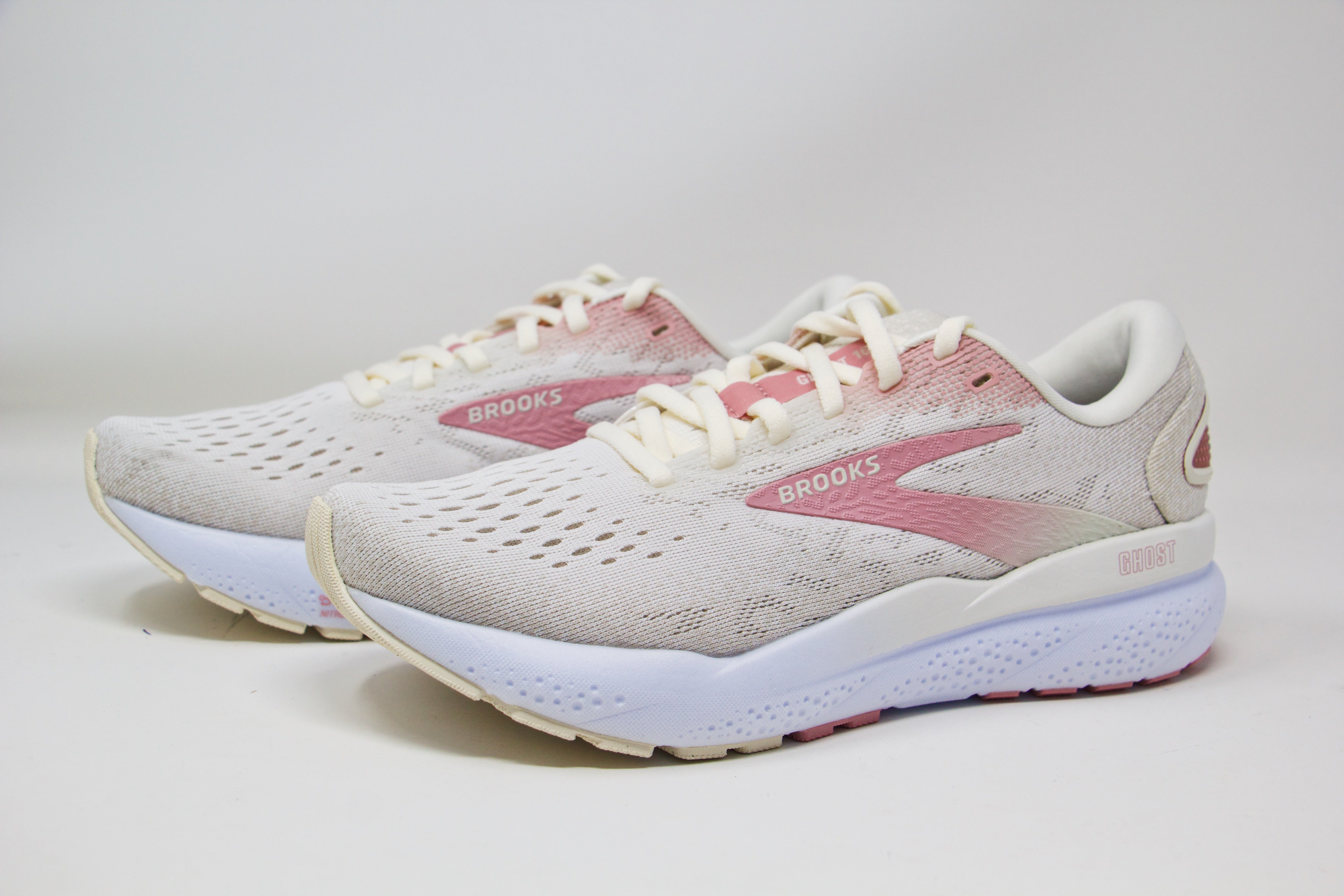 Brooks ghost running shoes women online