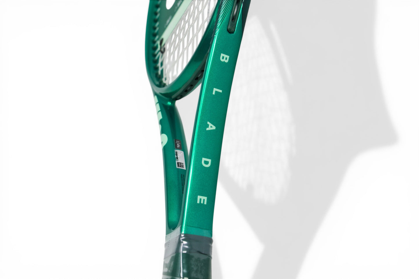 Wilson Blade 100UL V10 (2026) Tennis Racket