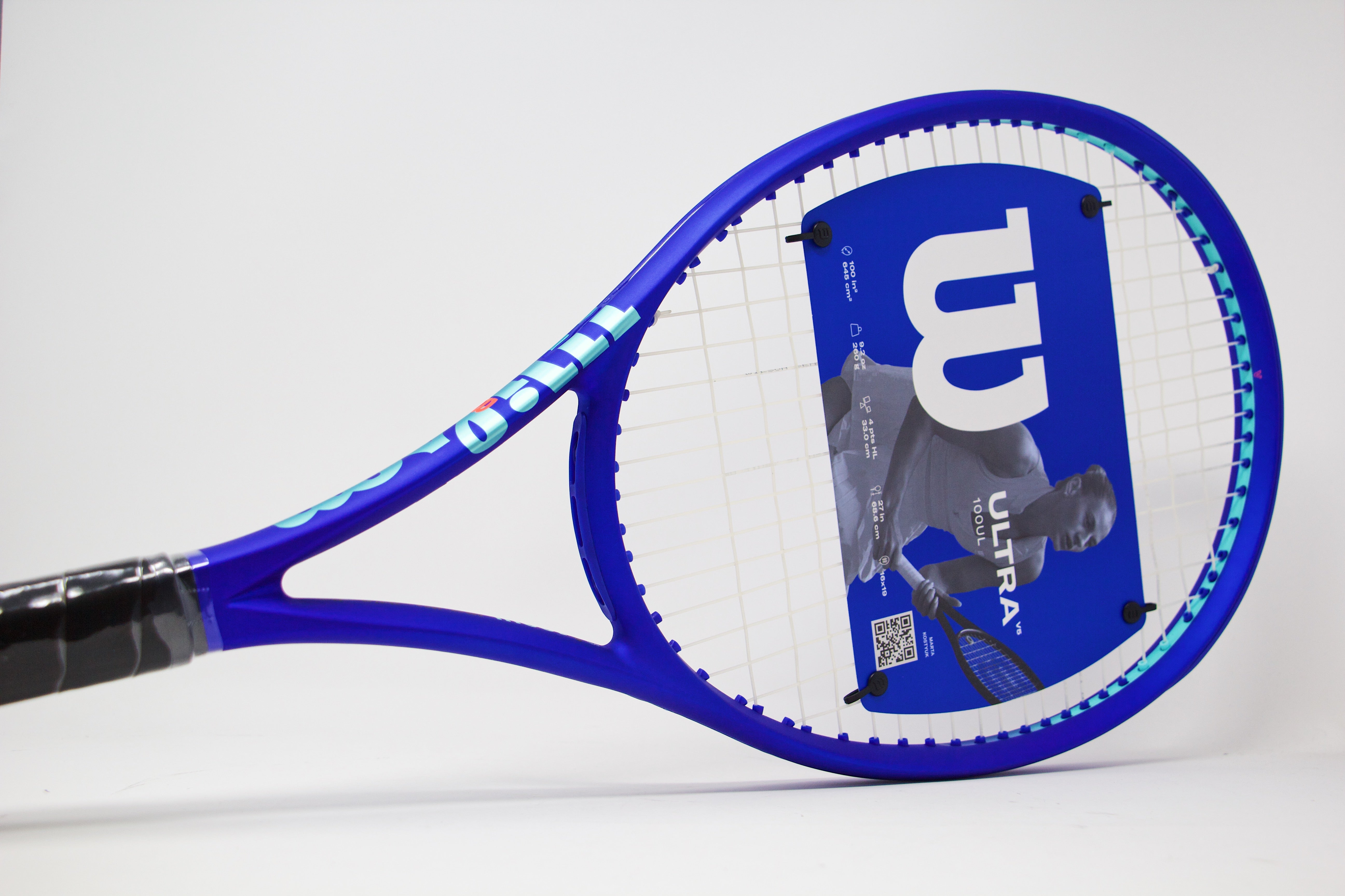 Wilson Ultra 100UL v5 Tennis Racket