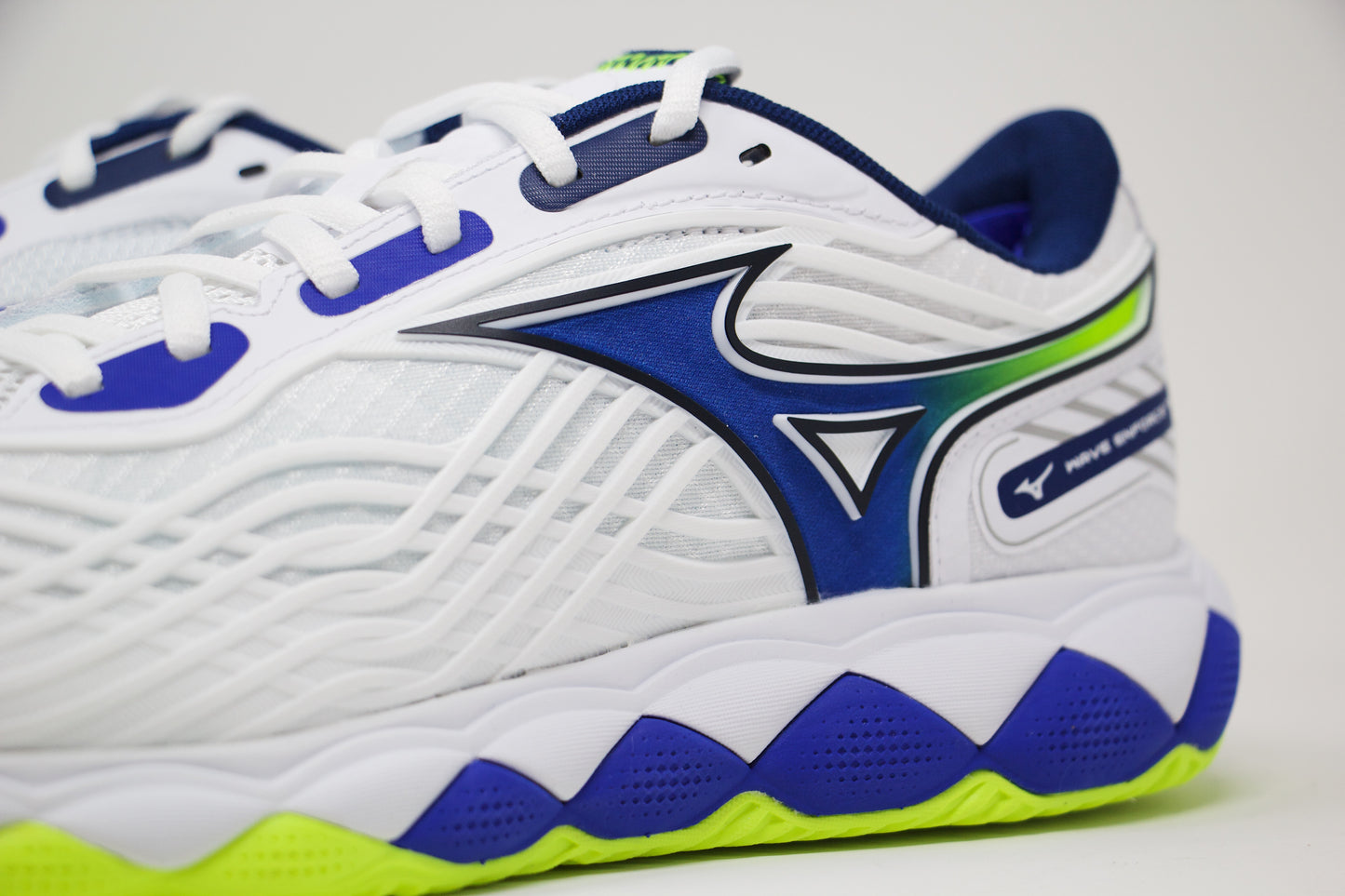 Mizuno Wave Enforce Tour 2 Mens All Court Tennis Shoe