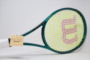Wilson Blade 98 V9 18x20 (2024) Refurbished Tennis Racket