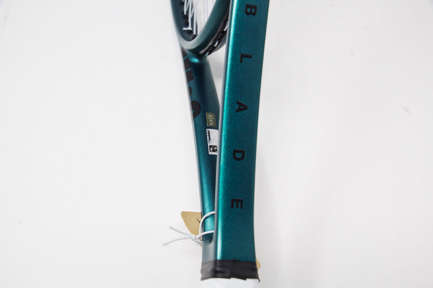 Wilson Blade 104 V9 (2024) Refurbished Tennis Racket