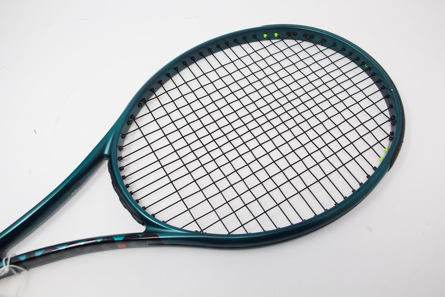 Wilson Blade 100UL V9 (2024) Refurbished Tennis Racket