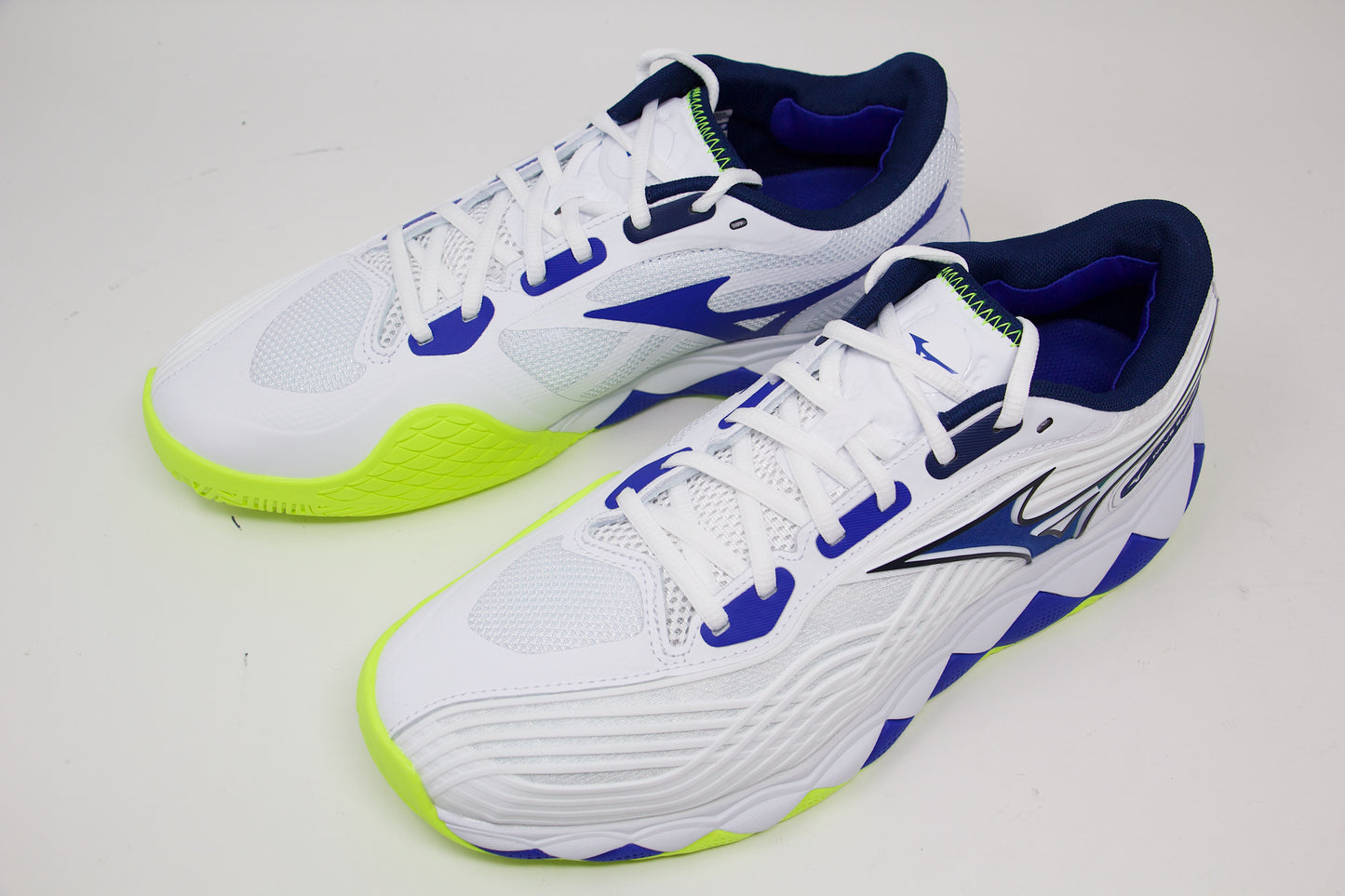 Mizuno Wave Enforce Tour 2 Mens All Court Tennis Shoe