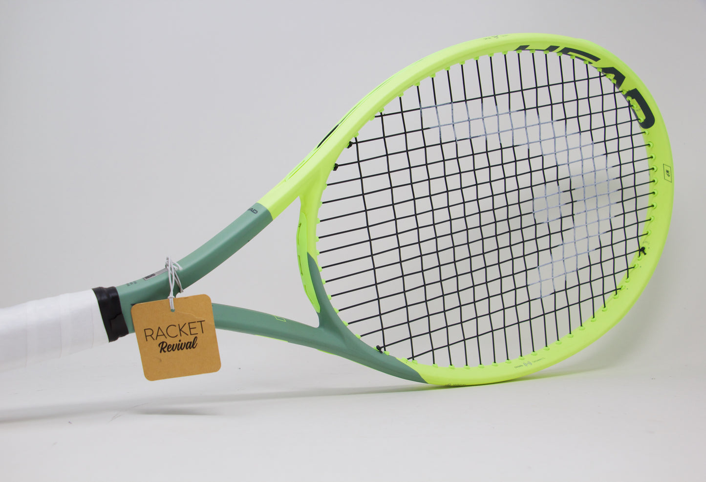 Head Extreme MP (2022) Refurbished Tennis Racket