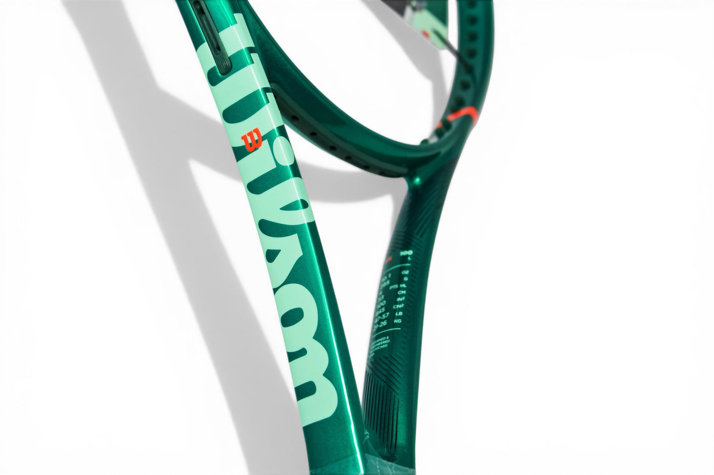 Wilson Blade 104 V10 (2026) Tennis Racket