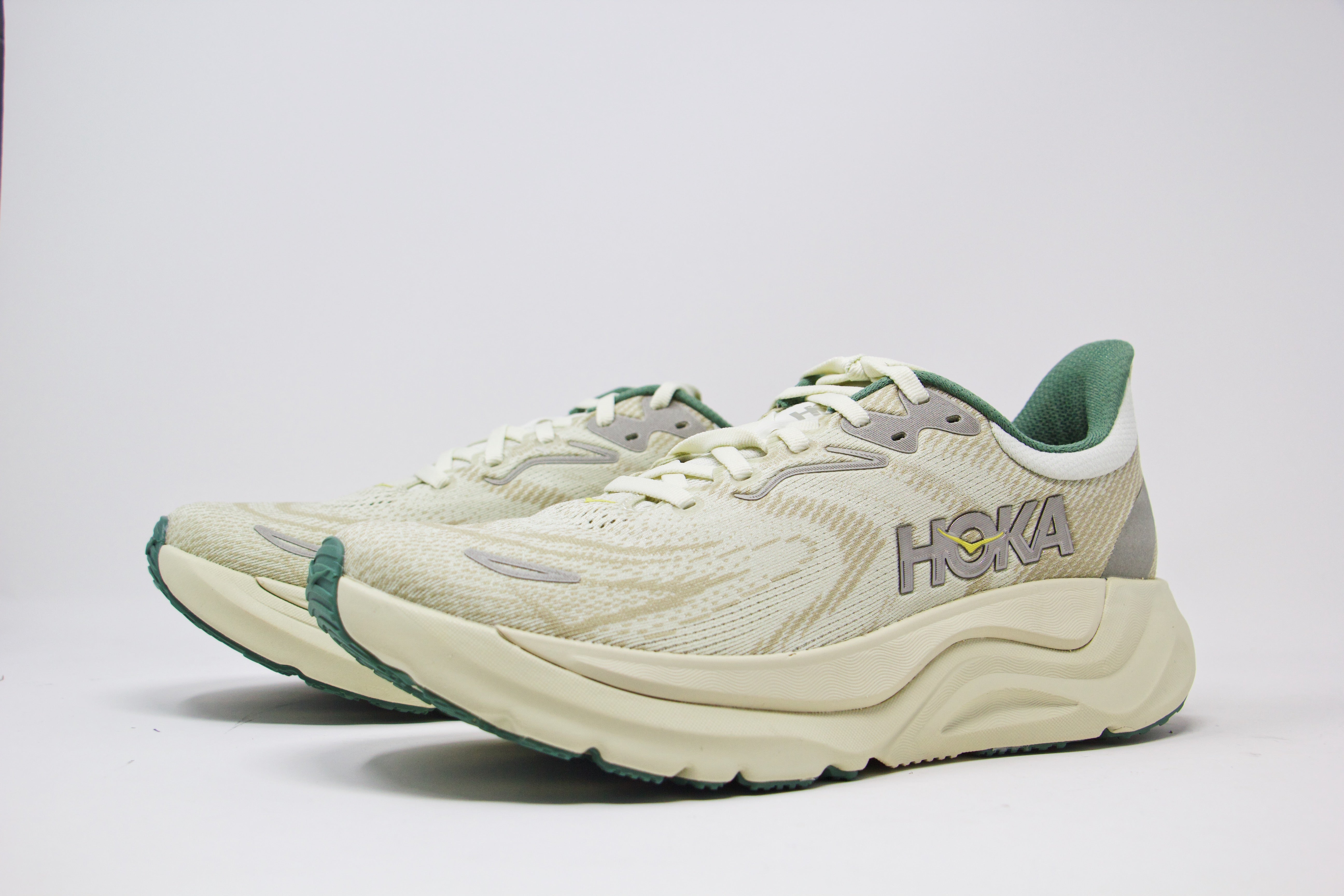 Hoka Arahi 8 Mens Running Shoe
