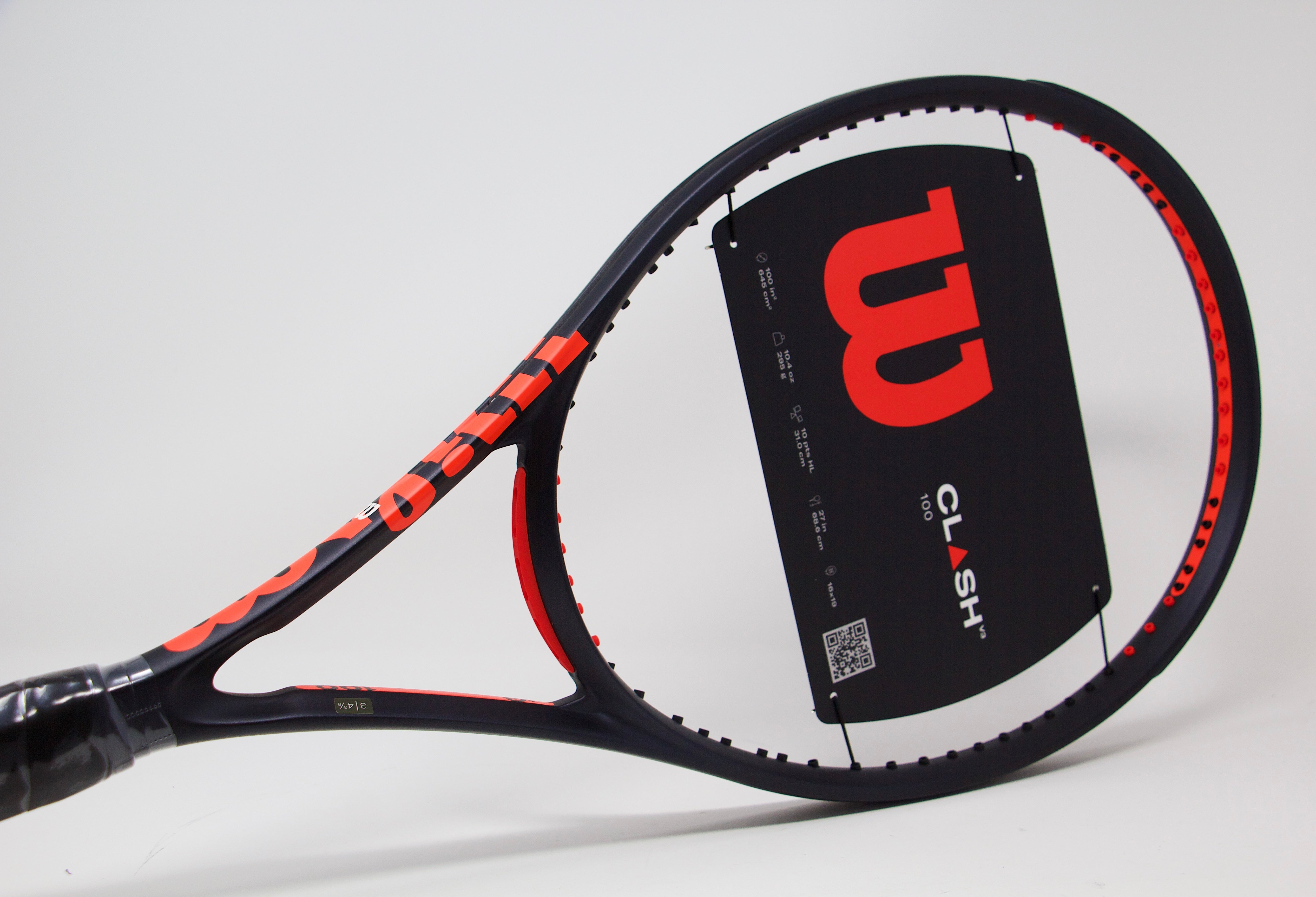 Wilson Clash 100 v3 (2025) Tennis Racket