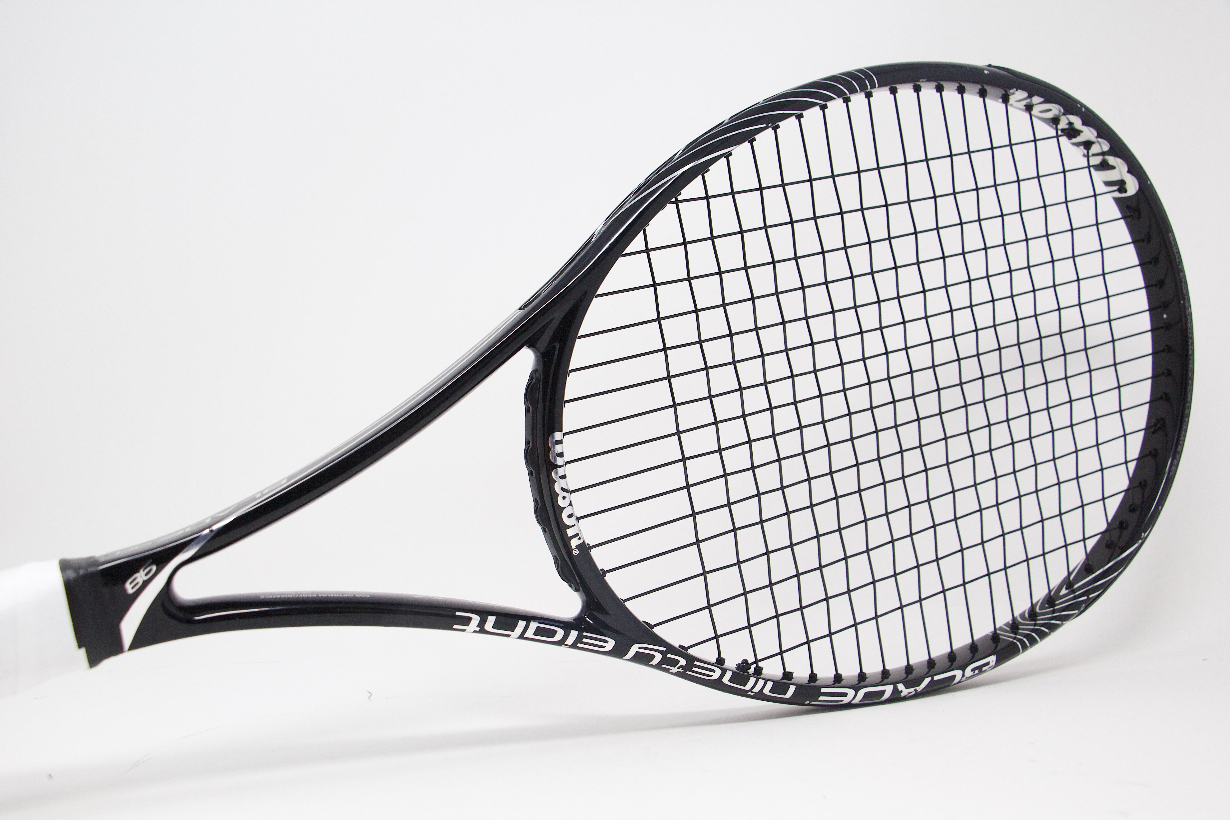 Wilson Blade 98 16x19 (2013) Refurbished Tennis Racket