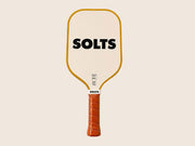 SOLTS CONTROL Pickleball Paddle in Amber Haze