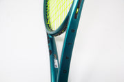 Wilson Blade 98 V9 18x20 (2024) Refurbished Tennis Racket
