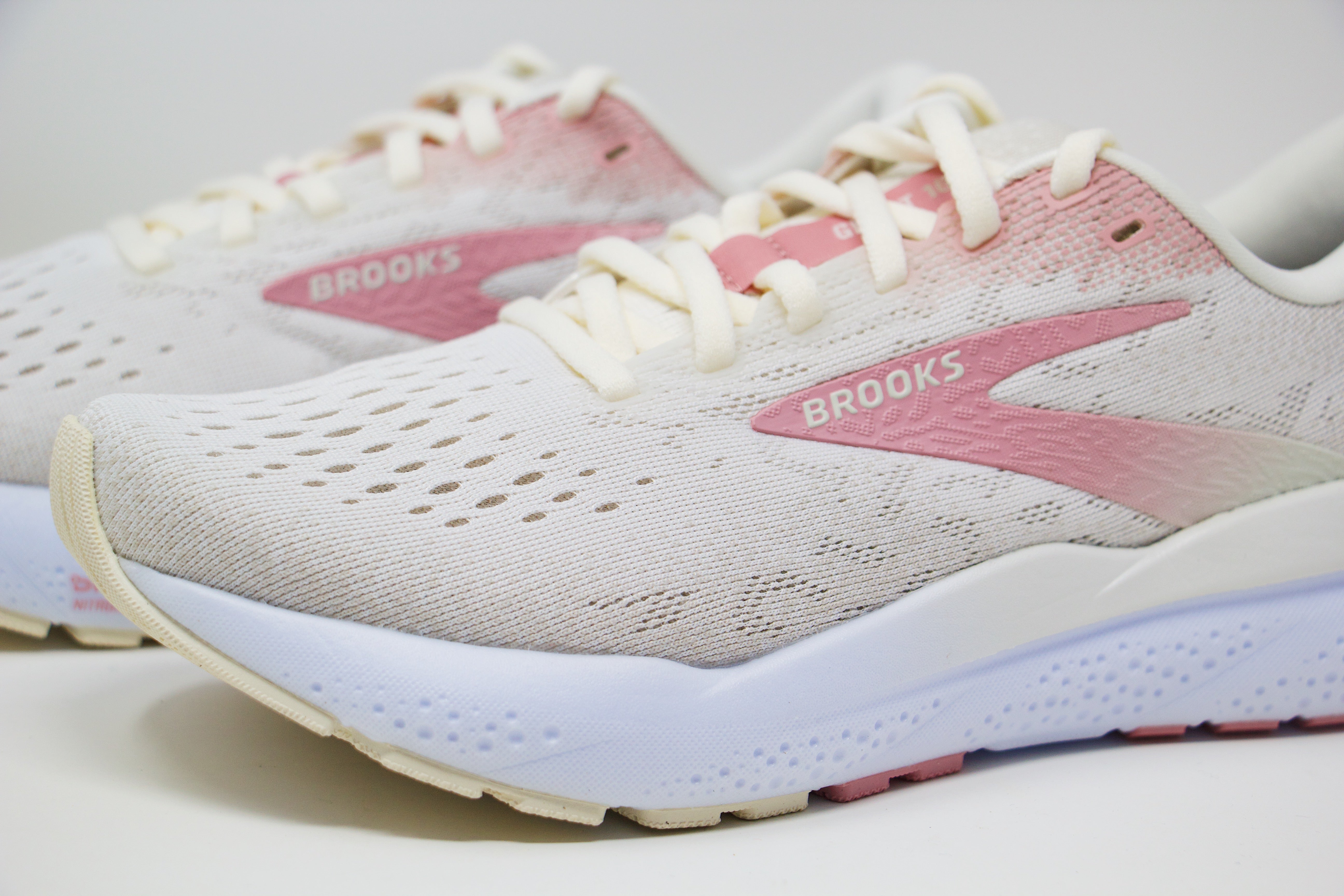 Brooks ghost for women online