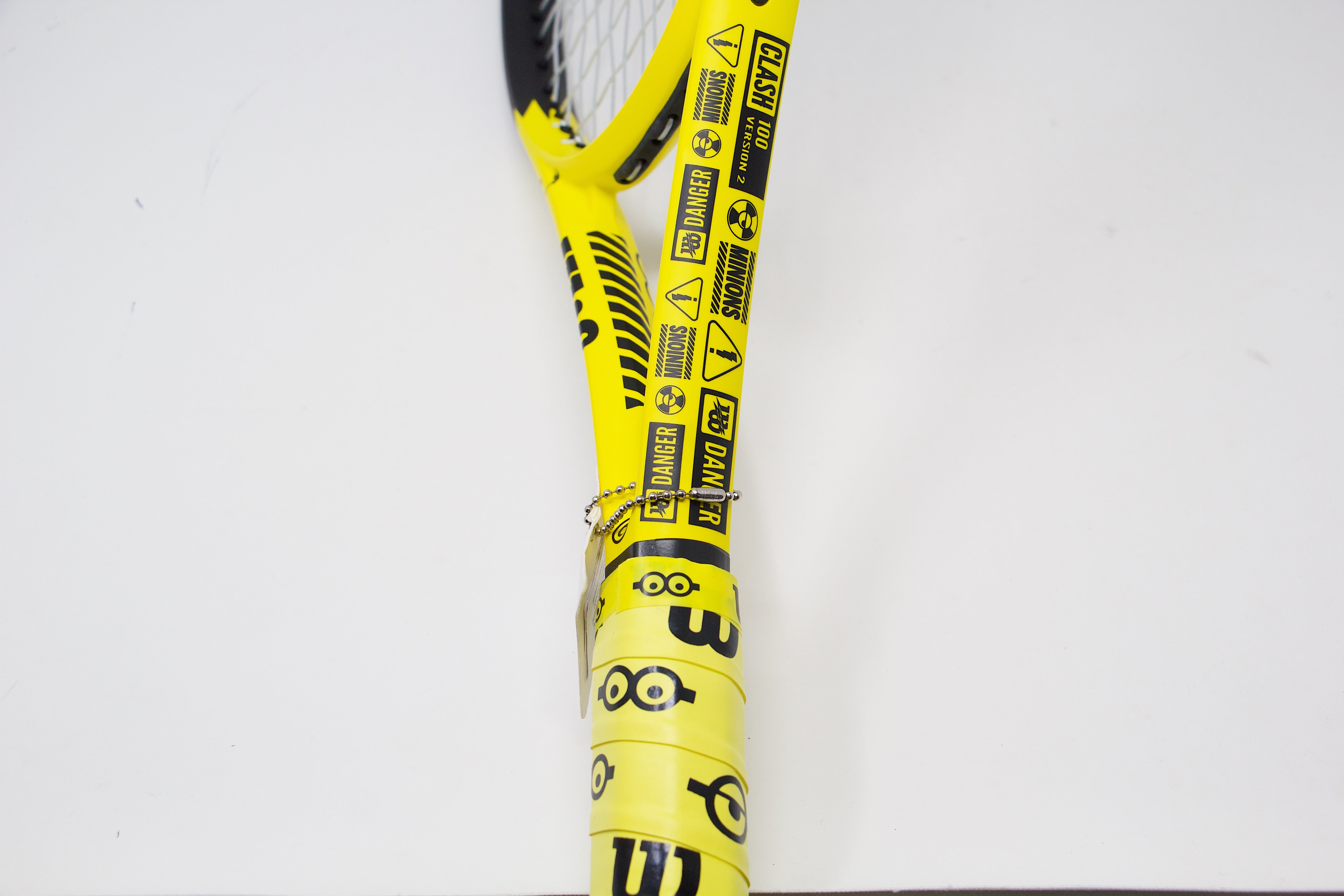 Wilson Clash 100 v2 Minions (Limited Edition) Refurbished Tennis Racket
