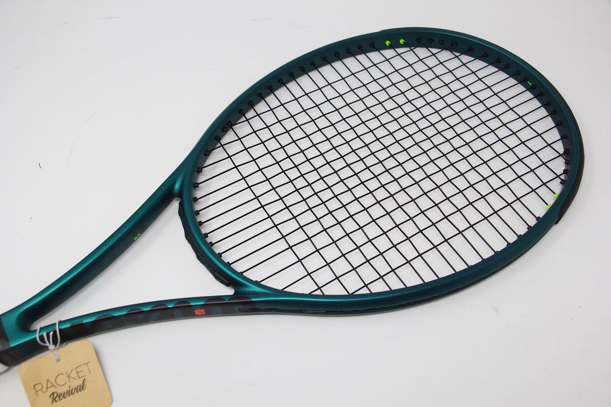 Wilson Blade 98 V9 (2024) Refurbished Tennis Racket