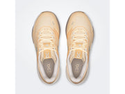 On The Roger Advantage Pro Womens All Court Tennis Shoe