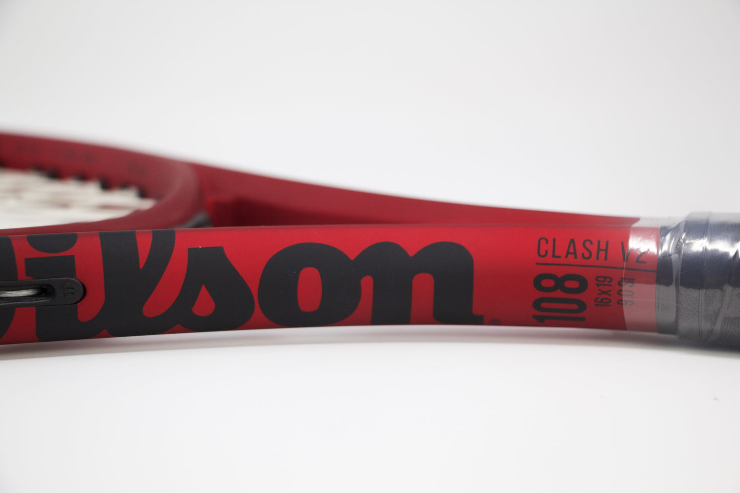 Wilson Clash 108 v2 Tennis Racket